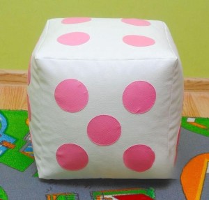 Dětský taburet KOSTKA 30 cm - bílá + růžová